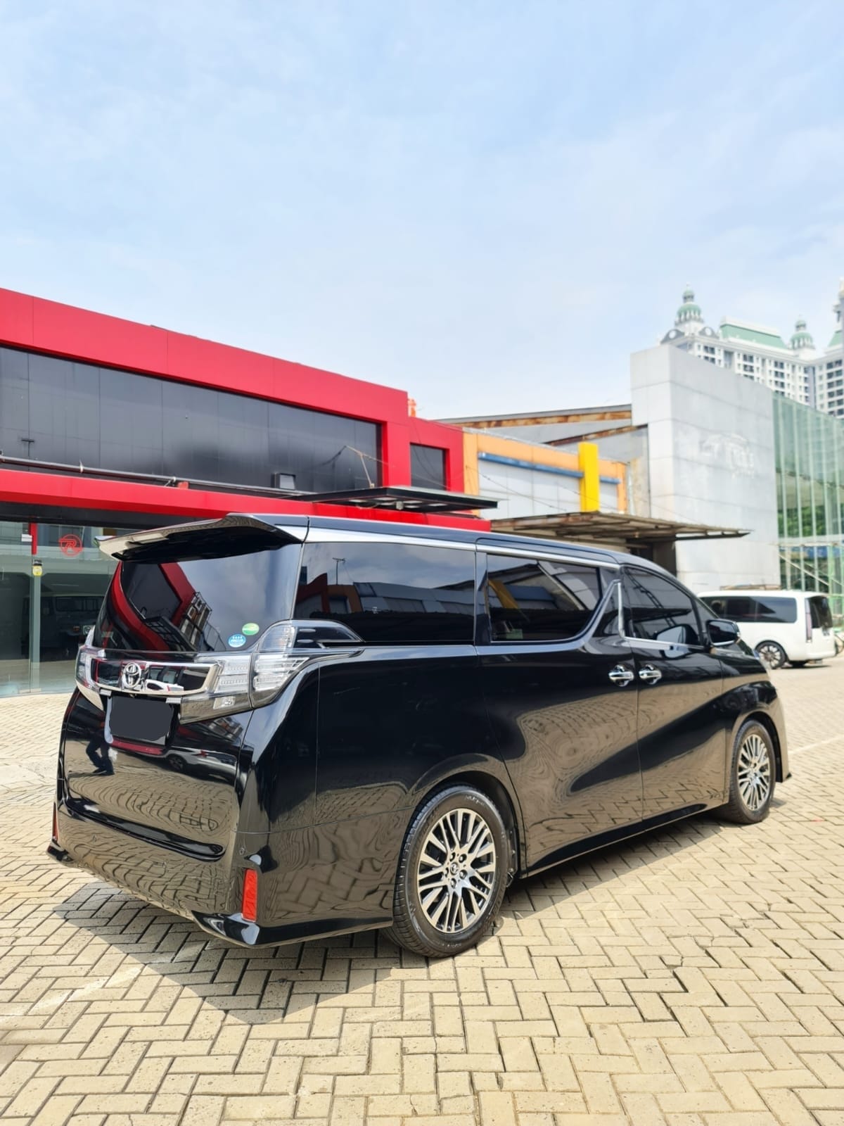 2015 Toyota Vellfire  2.4 ZG AT AUDIOLESS 2015 Toyota Vellfire  2.4 ZG AT AUDIOLESS
