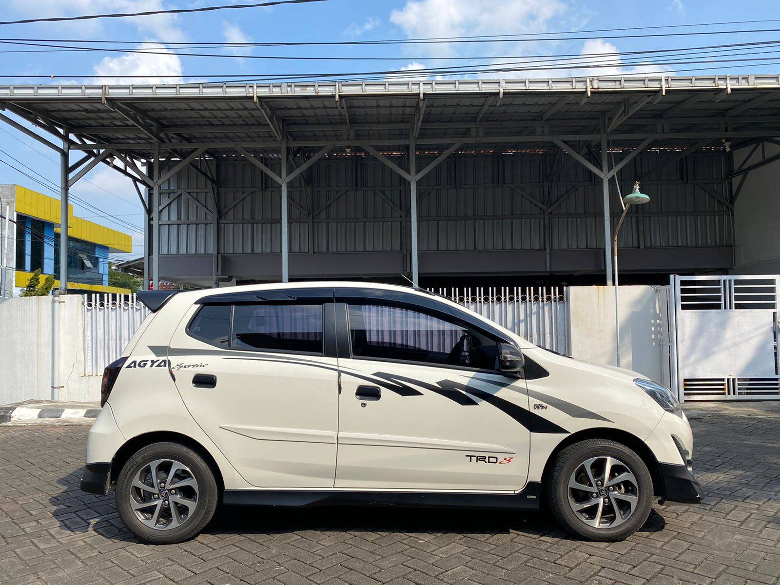 Buy used car