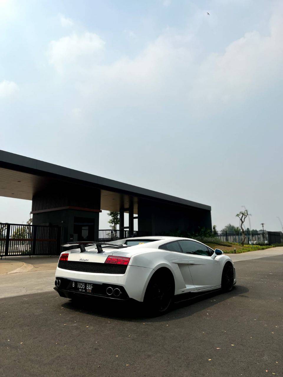 Beli mobil bekas