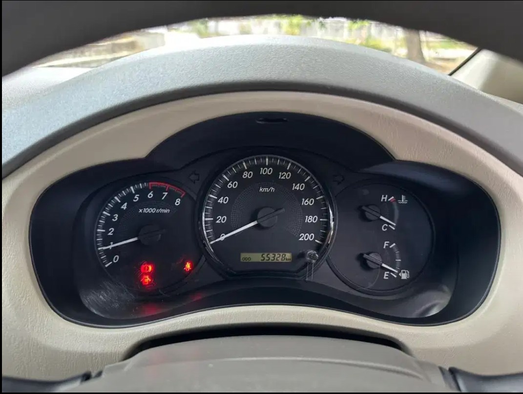 2014 Toyota Kijang Innova 2014 Toyota Kijang Innova