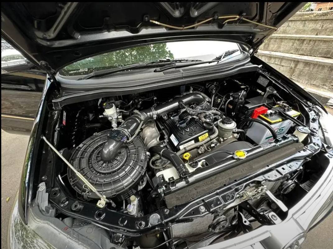 2014 Toyota Kijang Innova 2014 Toyota Kijang Innova