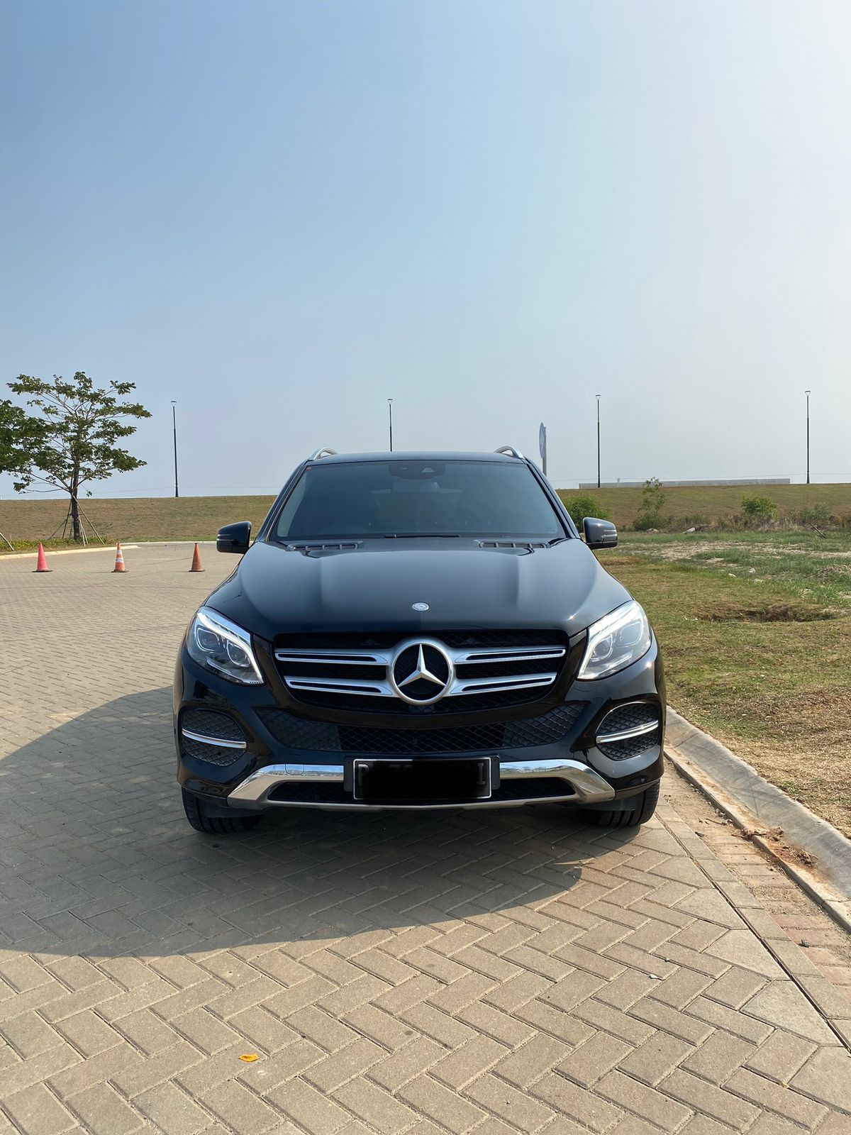 Second Hand 2017 Mercedes Benz GLE-Class  400 AMG Line Second Hand 2017 Mercedes Benz GLE-Class  400 AMG Line