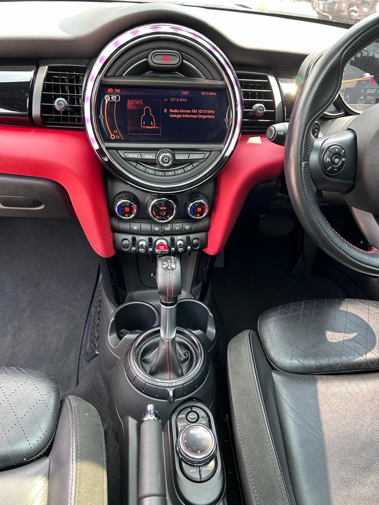 2013 MINI 3 Door Cooper S 2013 MINI 3 Door Cooper S