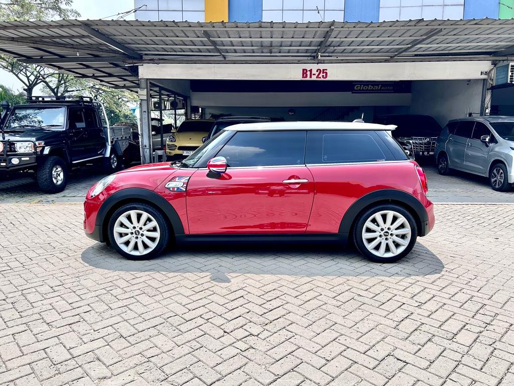 2013 MINI 3 Door Cooper S 2013 MINI 3 Door Cooper S