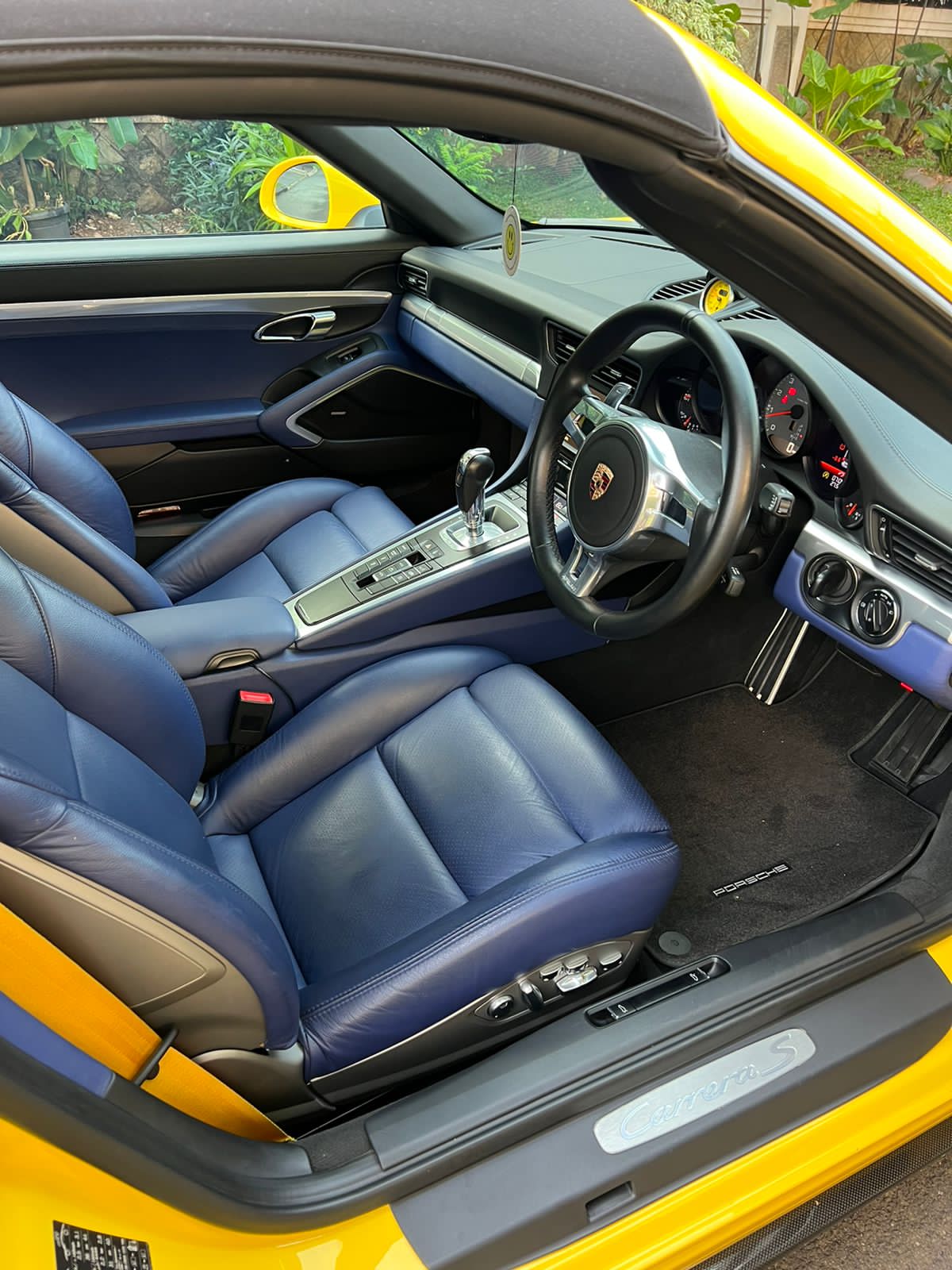 2012 Porsche 911 Carrera S Cabriolet PDK 2012 Porsche 911 Carrera S Cabriolet PDK