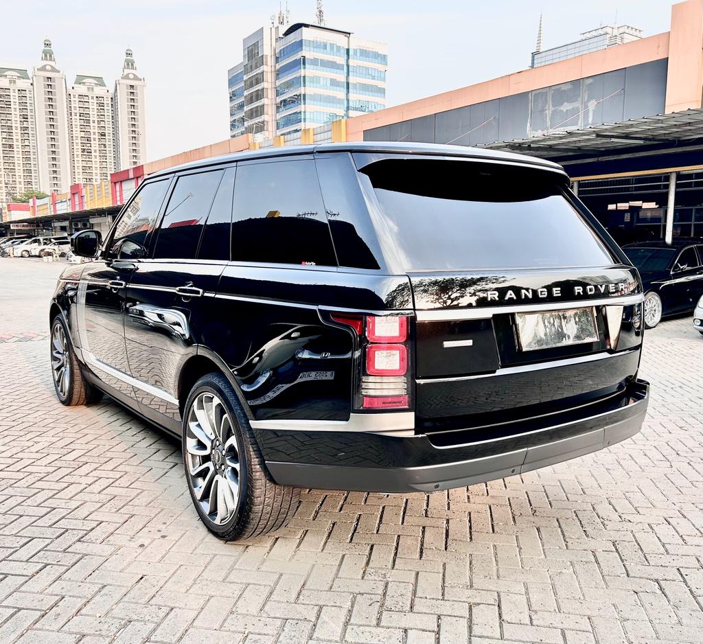 2013 Land Rover Range Rover Vogue 5.0 AUTOBIOGRAPHY AT 2013 Land Rover Range Rover Vogue 5.0 AUTOBIOGRAPHY AT