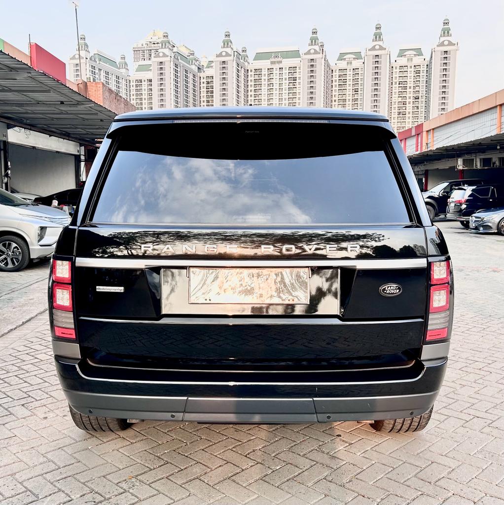 2013 Land Rover Range Rover Vogue 5.0 AUTOBIOGRAPHY AT 2013 Land Rover Range Rover Vogue 5.0 AUTOBIOGRAPHY AT