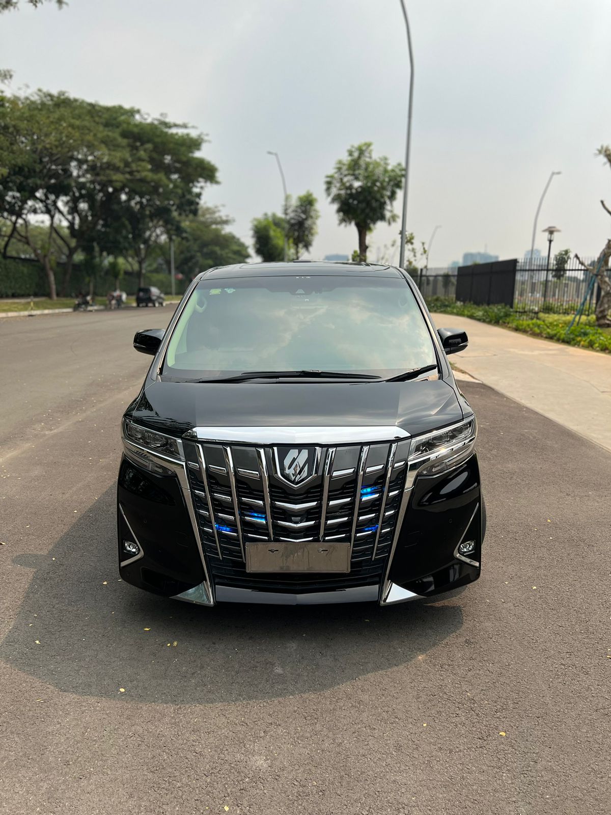 2020 Toyota Alphard  2.5 G A/T