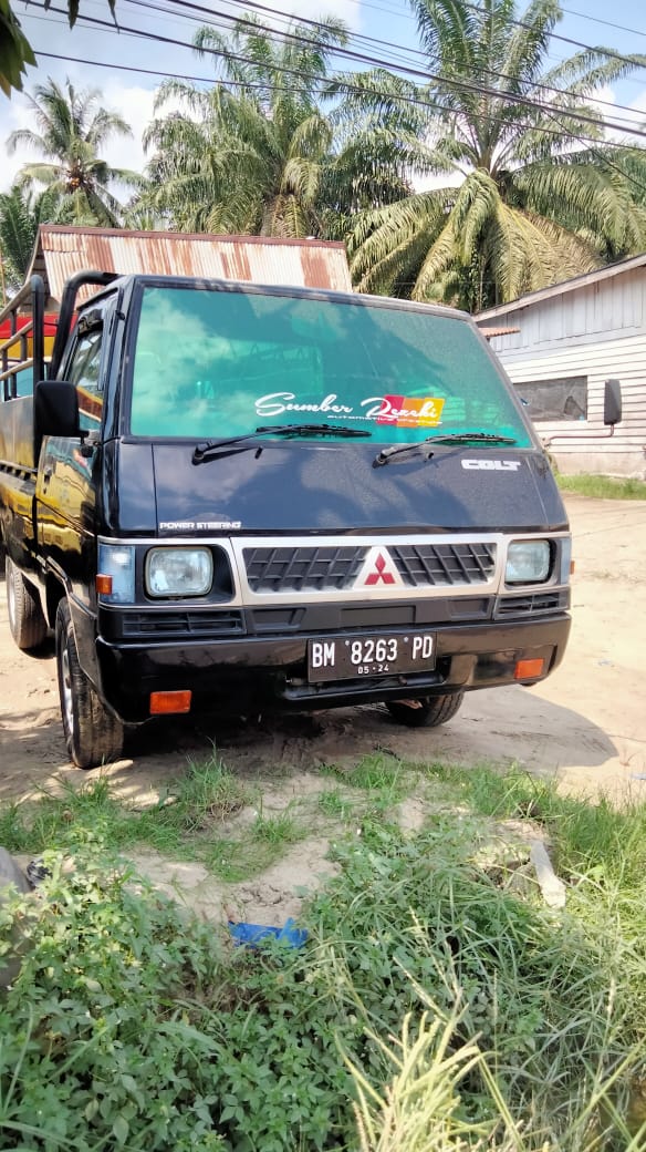Second Hand 2018 Mitsubishi L300 Second Hand 2018 Mitsubishi L300