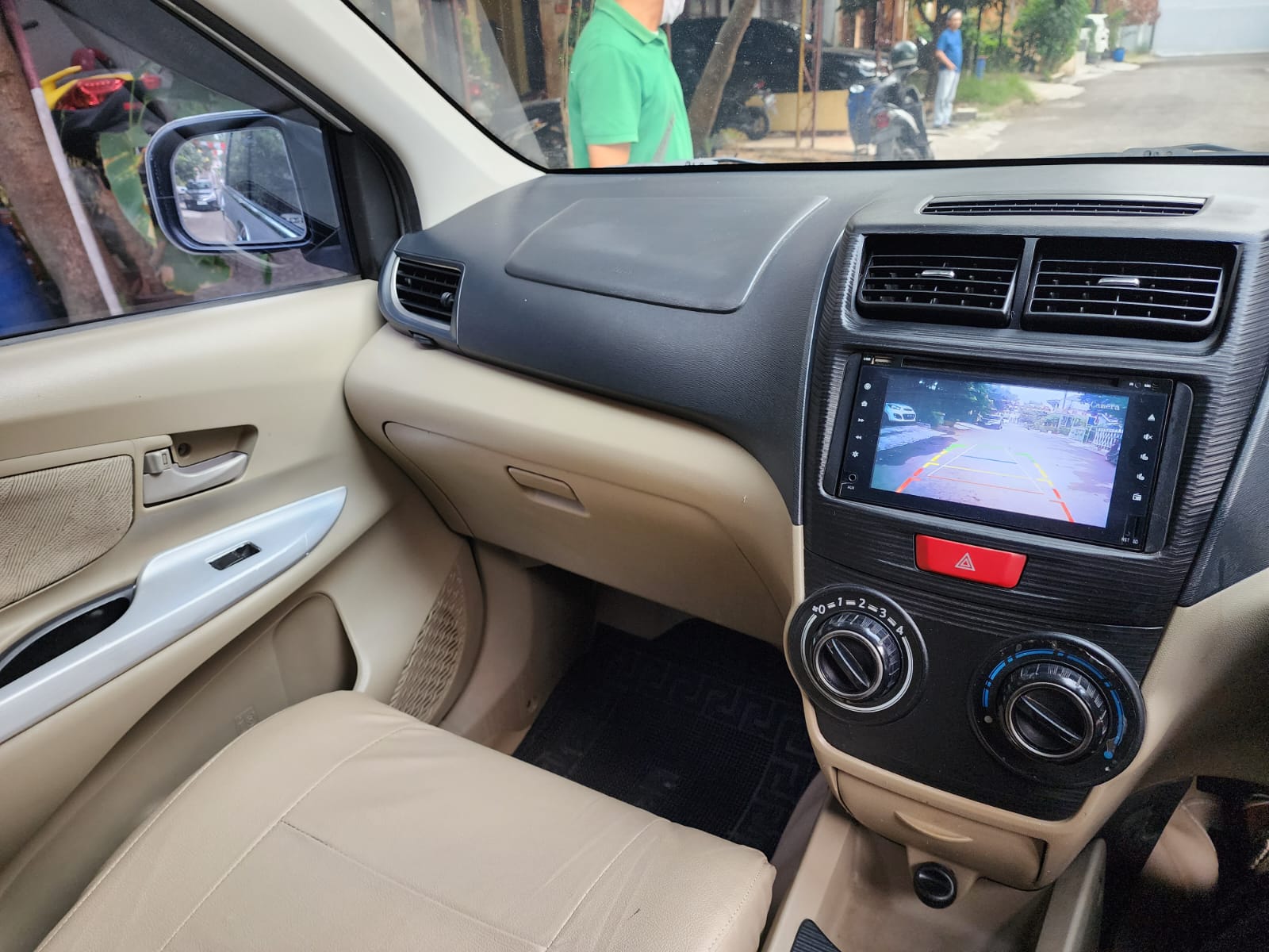 2013 Toyota Avanza 2013 Toyota Avanza