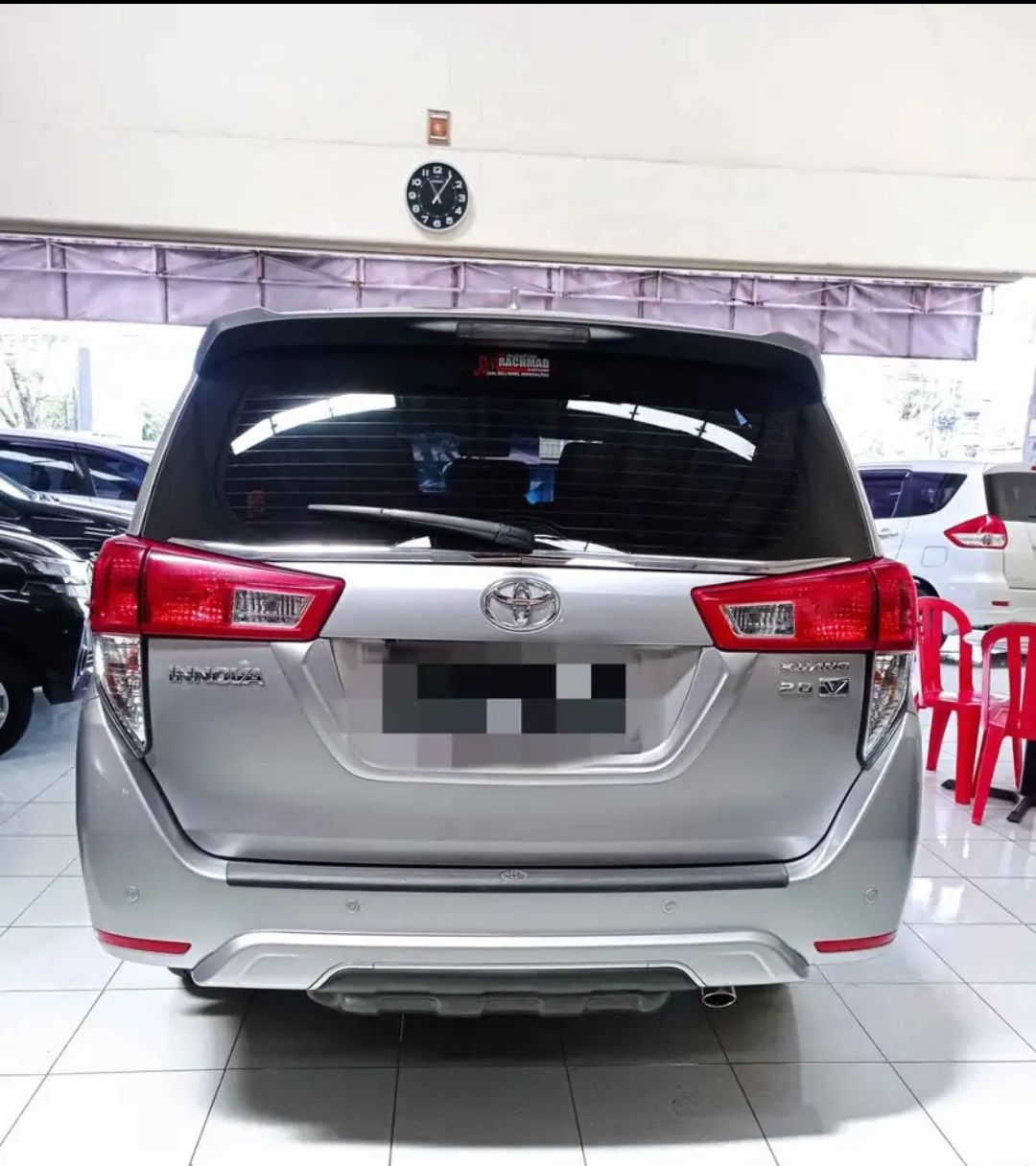 2018 Toyota Kijang Innova REBORN 2.0 V AT REBORN 2.0 V AT tua