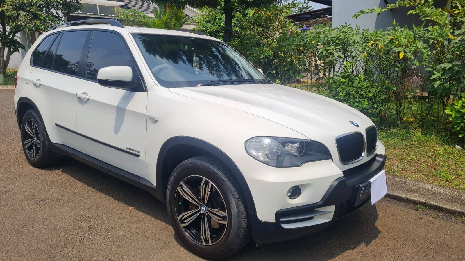 2010 BMW X5 XDRIVE 30i XLINE Bekas