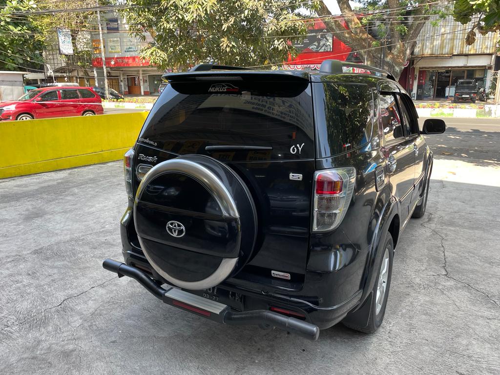 2012 Toyota Rush 2012 Toyota Rush