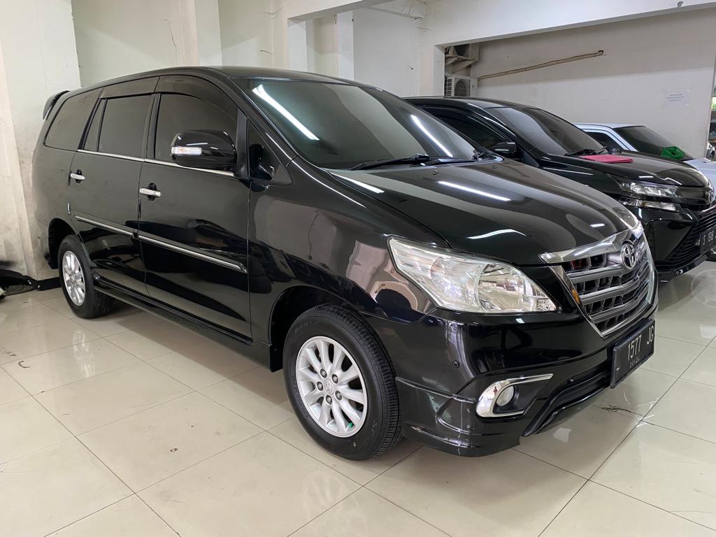 2014 Toyota Kijang Innova 2014 Toyota Kijang Innova
