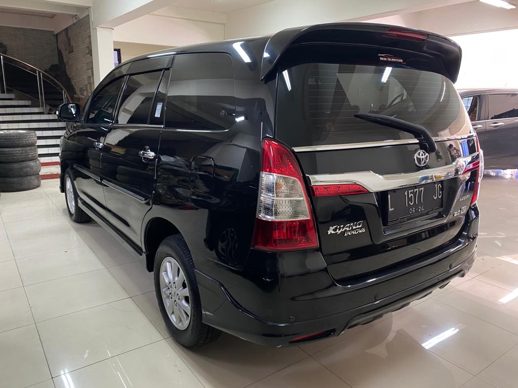 2014 Toyota Kijang Innova 2014 Toyota Kijang Innova