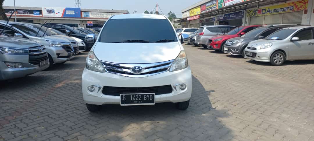 Second Hand 2013 Toyota Avanza Second Hand 2013 Toyota Avanza