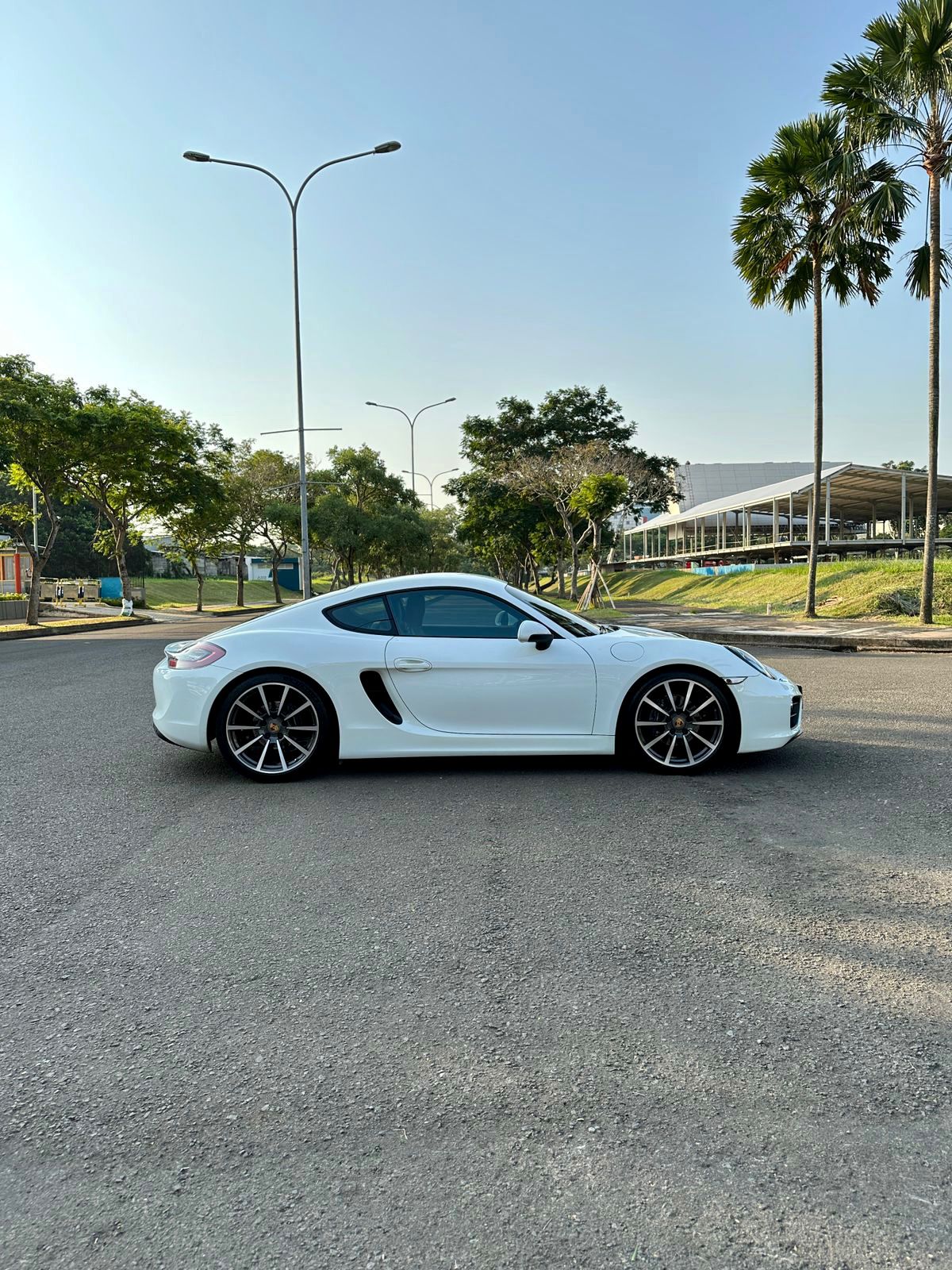2014 Porsche Cayman 2.7 Coupe 2014 Porsche Cayman 2.7 Coupe