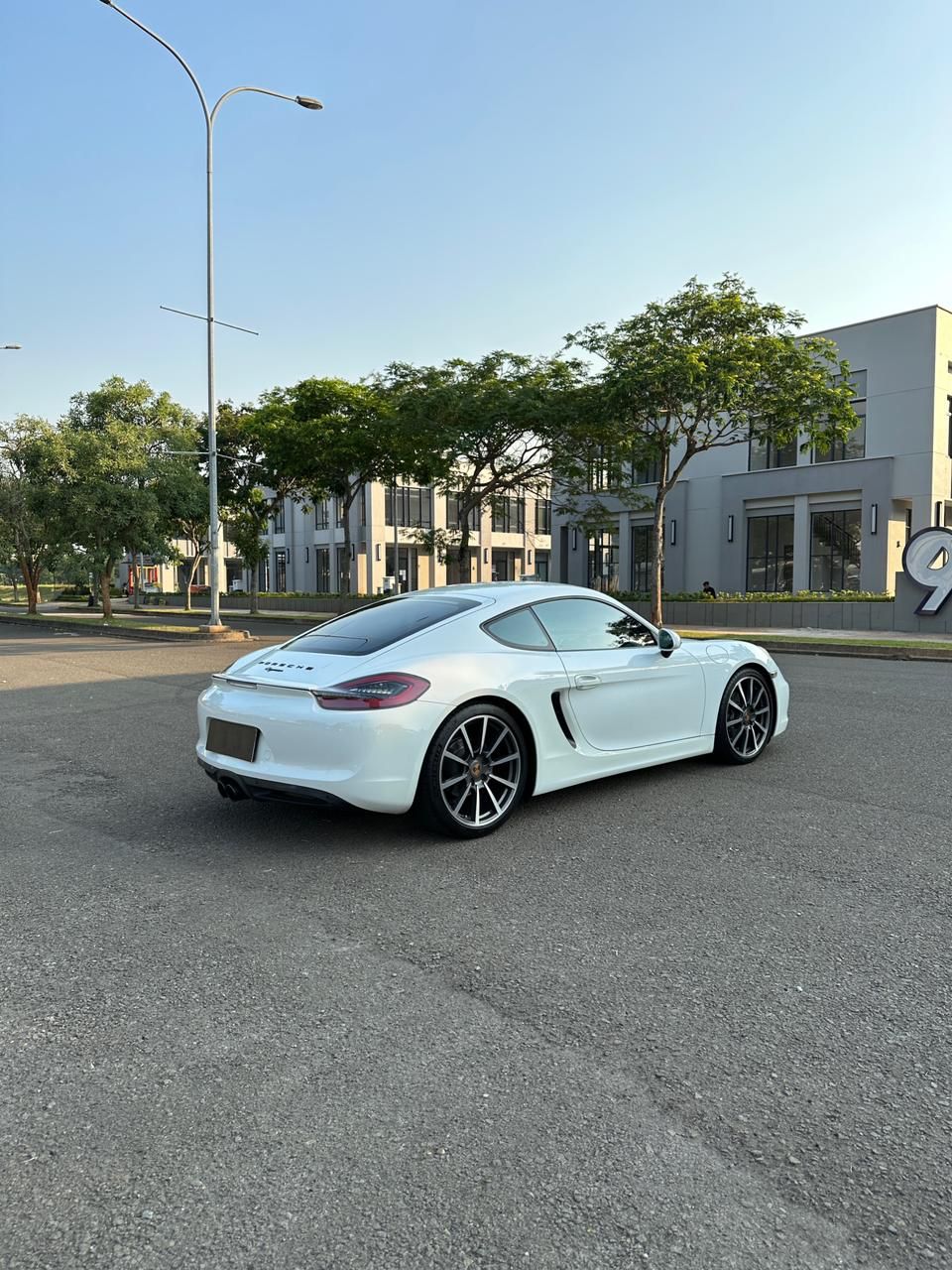 2014 Porsche Cayman 2.7 Coupe 2014 Porsche Cayman 2.7 Coupe