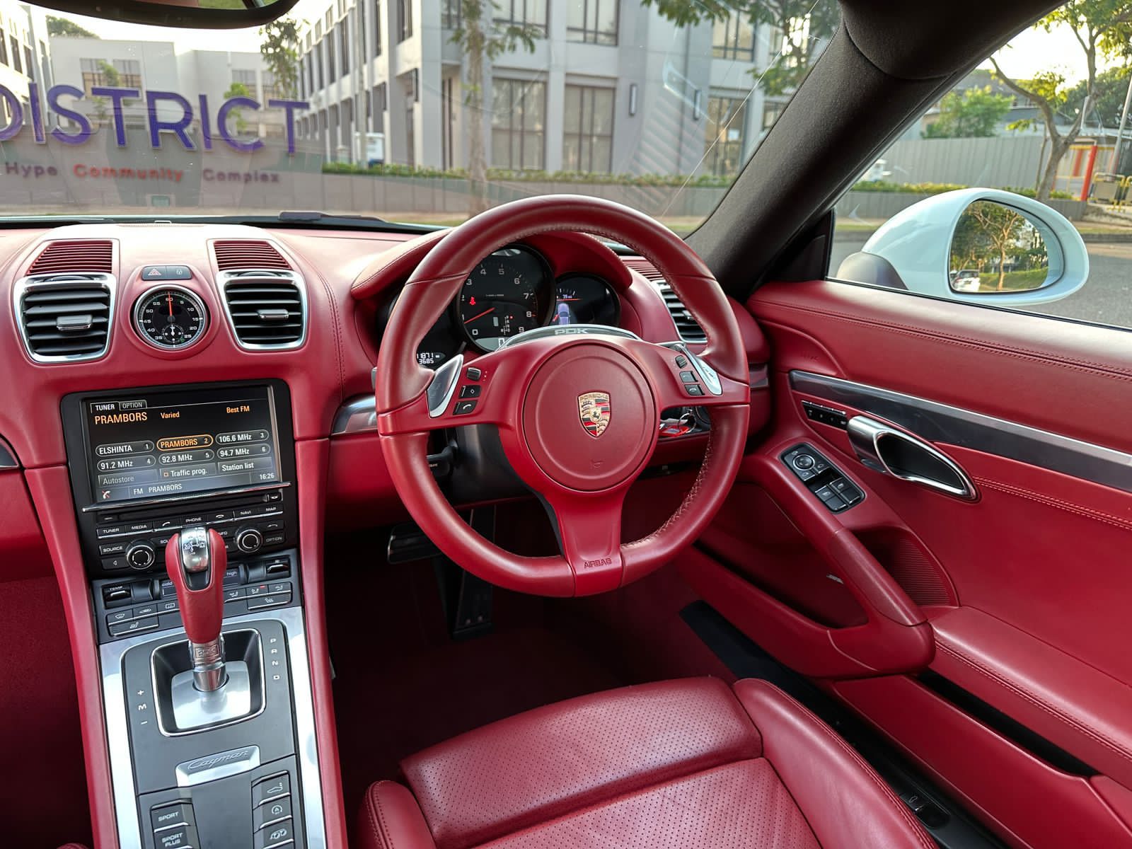 2014 Porsche Cayman 2.7 Coupe 2014 Porsche Cayman 2.7 Coupe