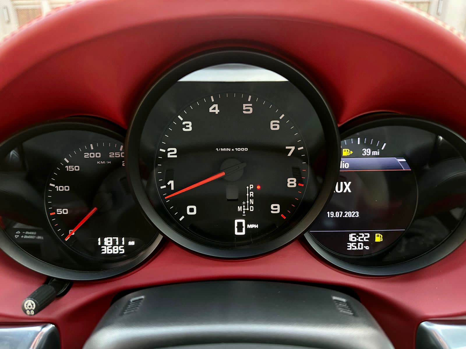 2014 Porsche Cayman 2.7 Coupe 2014 Porsche Cayman 2.7 Coupe