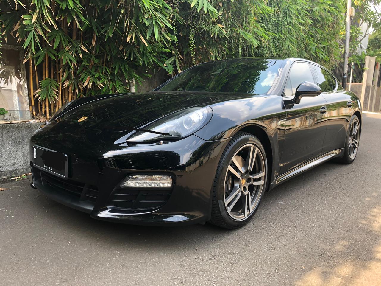 Second Hand 2013 Porsche Panamera Turbo S PDK Second Hand 2013 Porsche Panamera Turbo S PDK