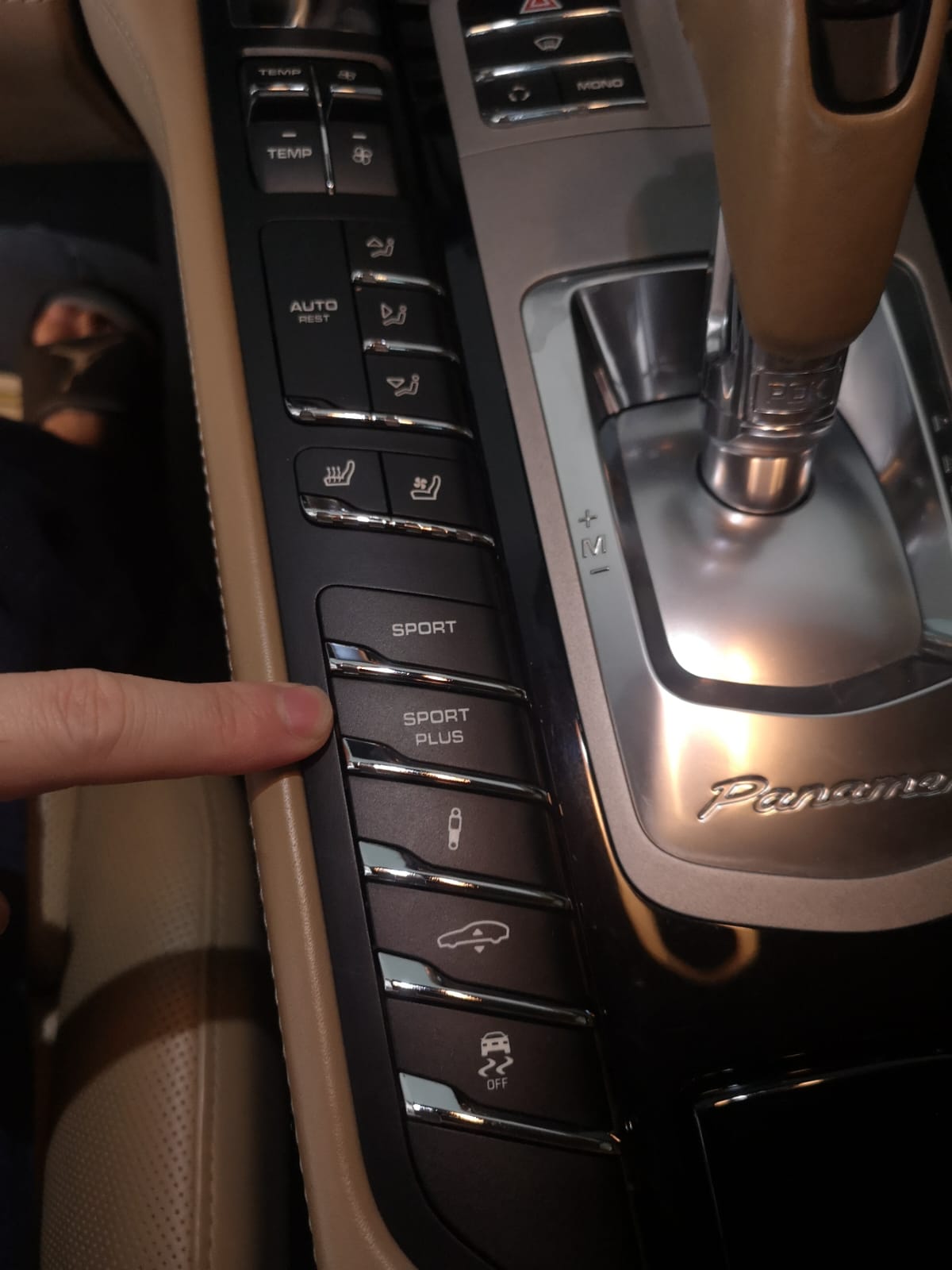 2013 Porsche Panamera Turbo S PDK 2013 Porsche Panamera Turbo S PDK