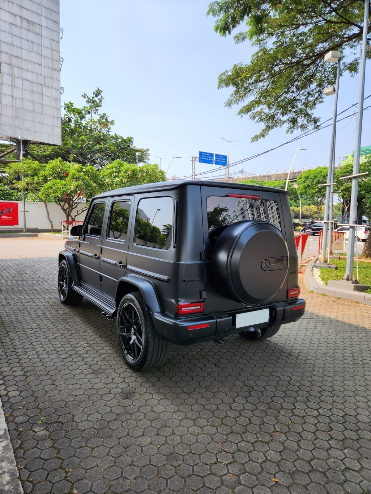 2022 Mercedes Benz G-Class AMG G 63 2022 Mercedes Benz G-Class AMG G 63