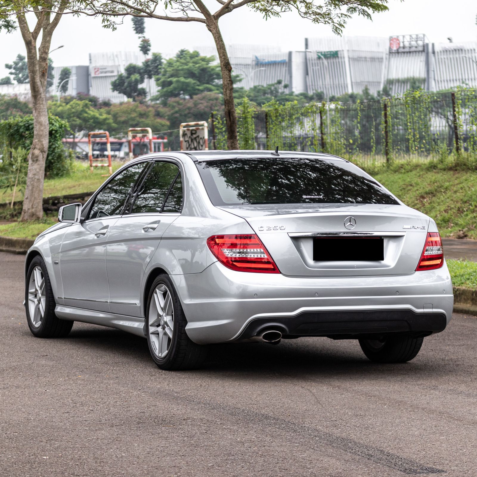 2012 Mercedes Benz C-Class Sedan C 250 AMG 2012 Mercedes Benz C-Class Sedan C 250 AMG