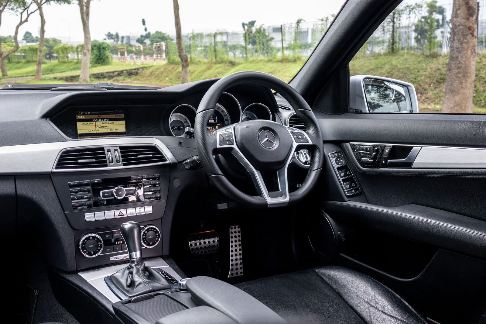 2012 Mercedes Benz C-Class Sedan C 250 AMG 2012 Mercedes Benz C-Class Sedan C 250 AMG