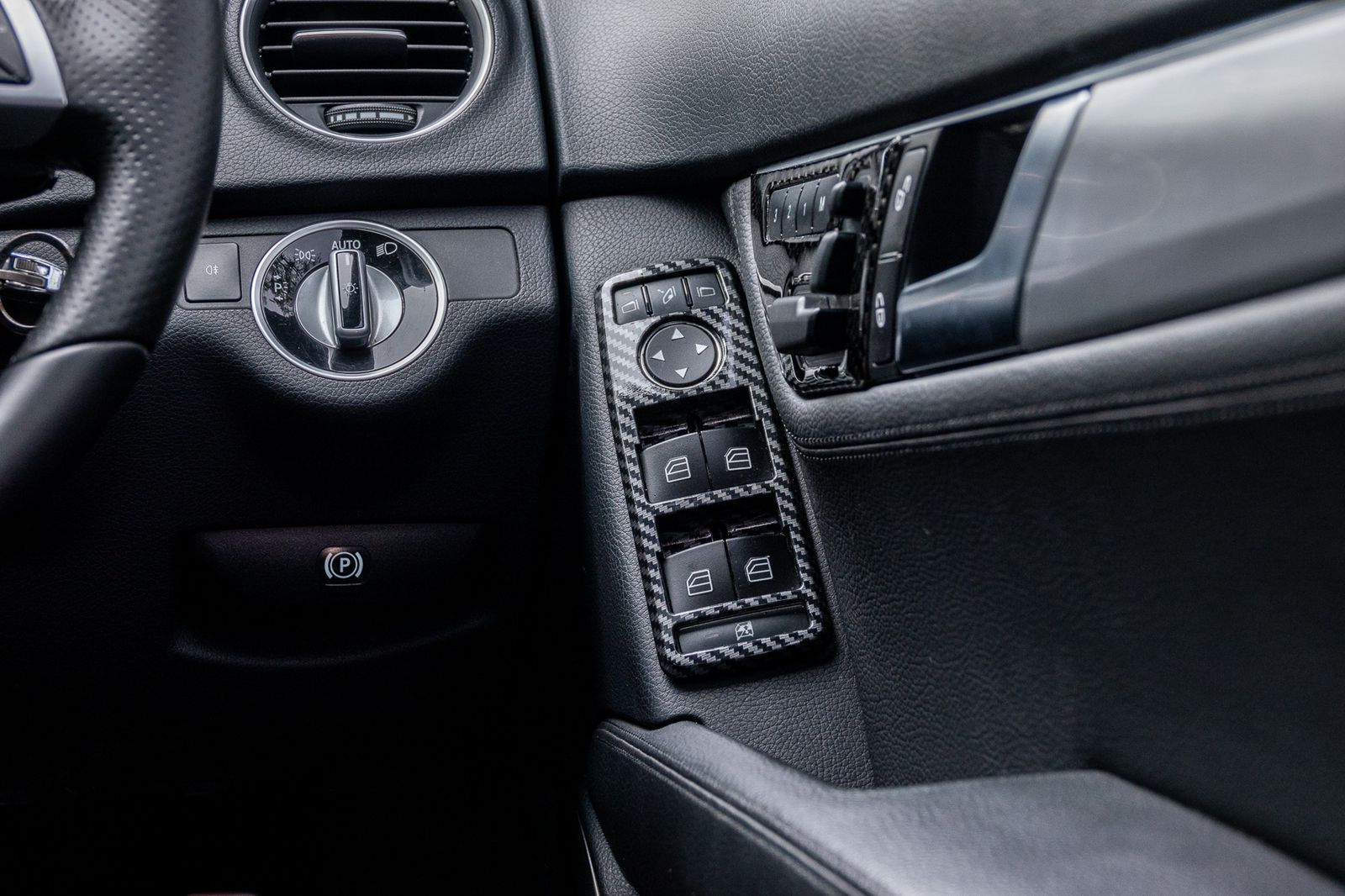 2012 Mercedes Benz C-Class Sedan C 250 AMG 2012 Mercedes Benz C-Class Sedan C 250 AMG