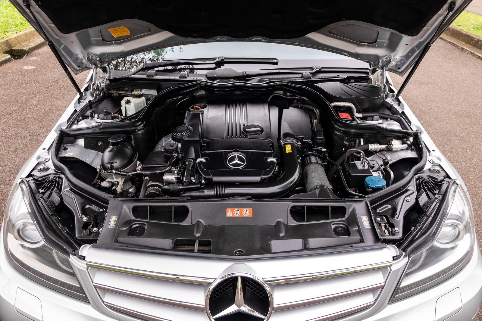 2012 Mercedes Benz C-Class Sedan C 250 AMG 2012 Mercedes Benz C-Class Sedan C 250 AMG