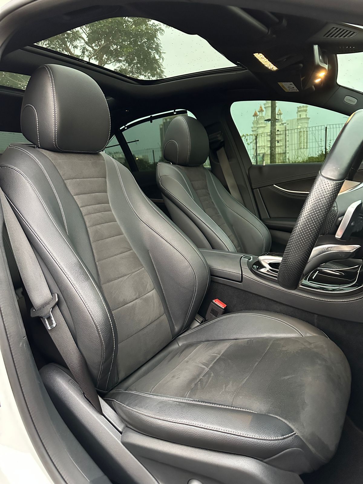 2018 Mercedes Benz E-Class  E 300 AMG Line 2018 Mercedes Benz E-Class  E 300 AMG Line