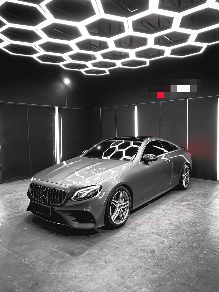 2019 Mercedes Benz E-Class  E 300 Coupe AMG Line Bekas 2019 Mercedes Benz E-Class  E 300 Coupe AMG Line Bekas