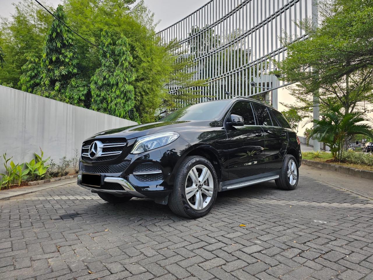 2016 Mercedes Benz GLE-Class  400 Exclusive 2016 Mercedes Benz GLE-Class  400 Exclusive