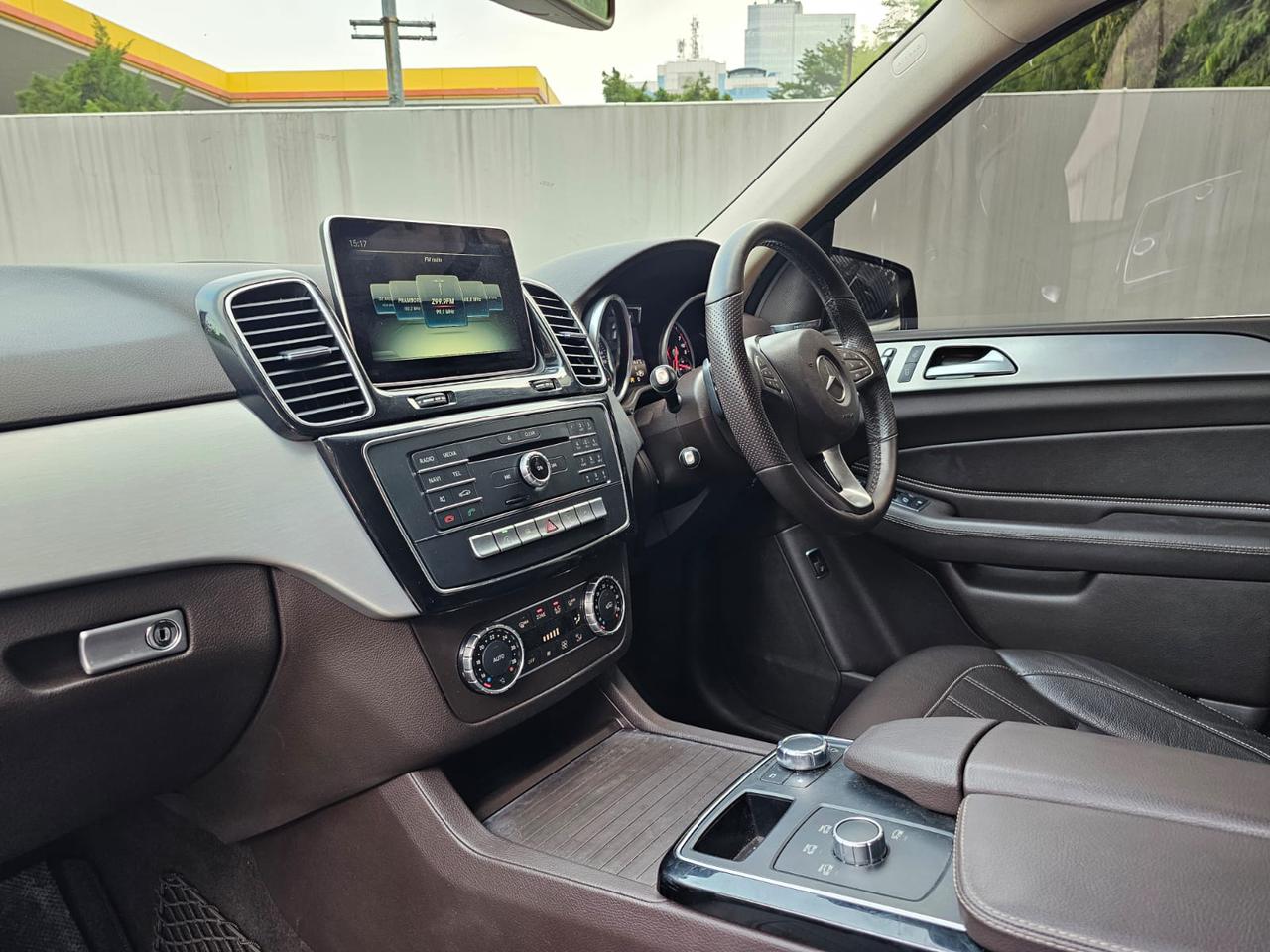 2016 Mercedes Benz GLE-Class  400 Exclusive 2016 Mercedes Benz GLE-Class  400 Exclusive