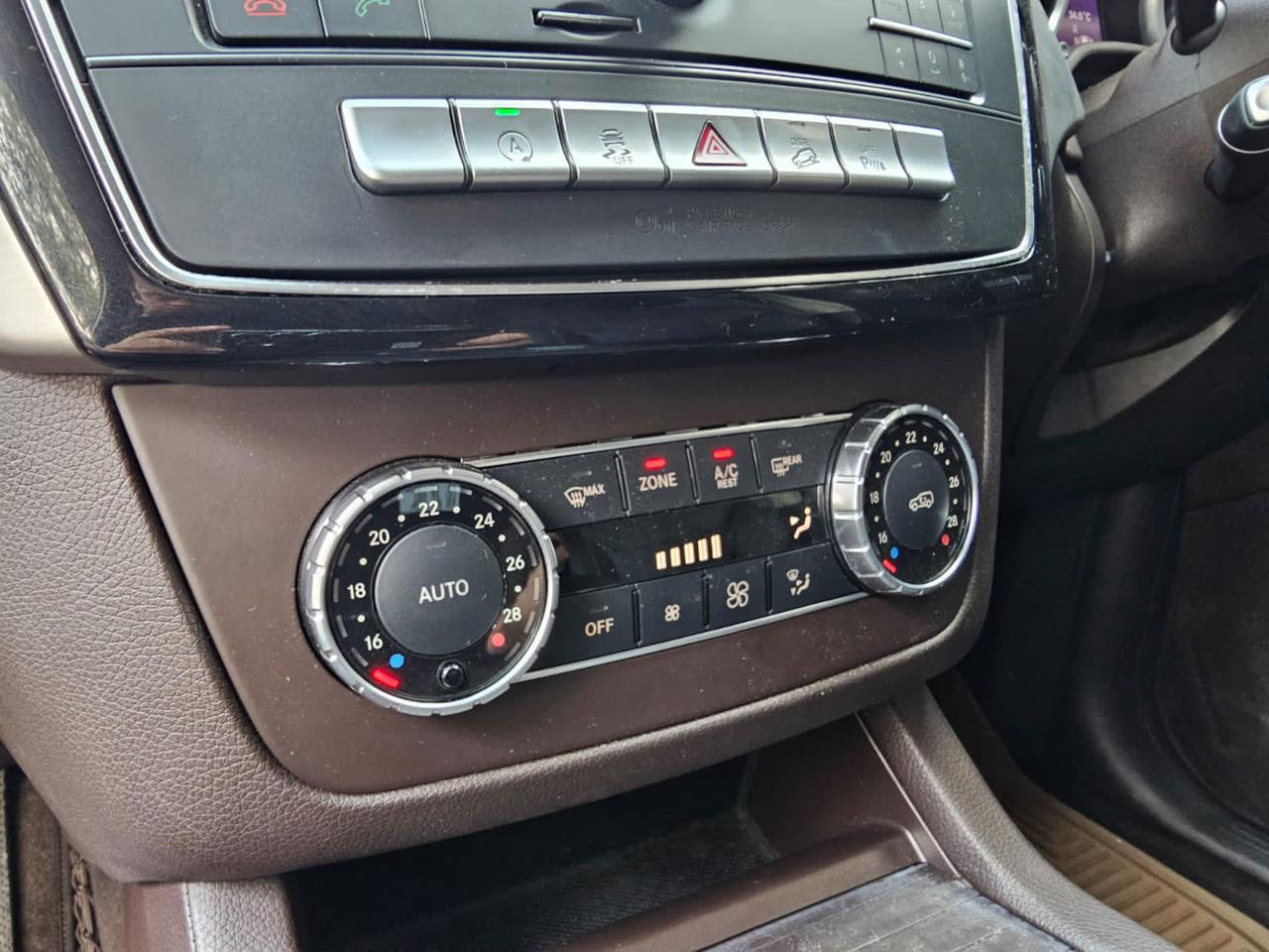 2016 Mercedes Benz GLE-Class  400 Exclusive 2016 Mercedes Benz GLE-Class  400 Exclusive