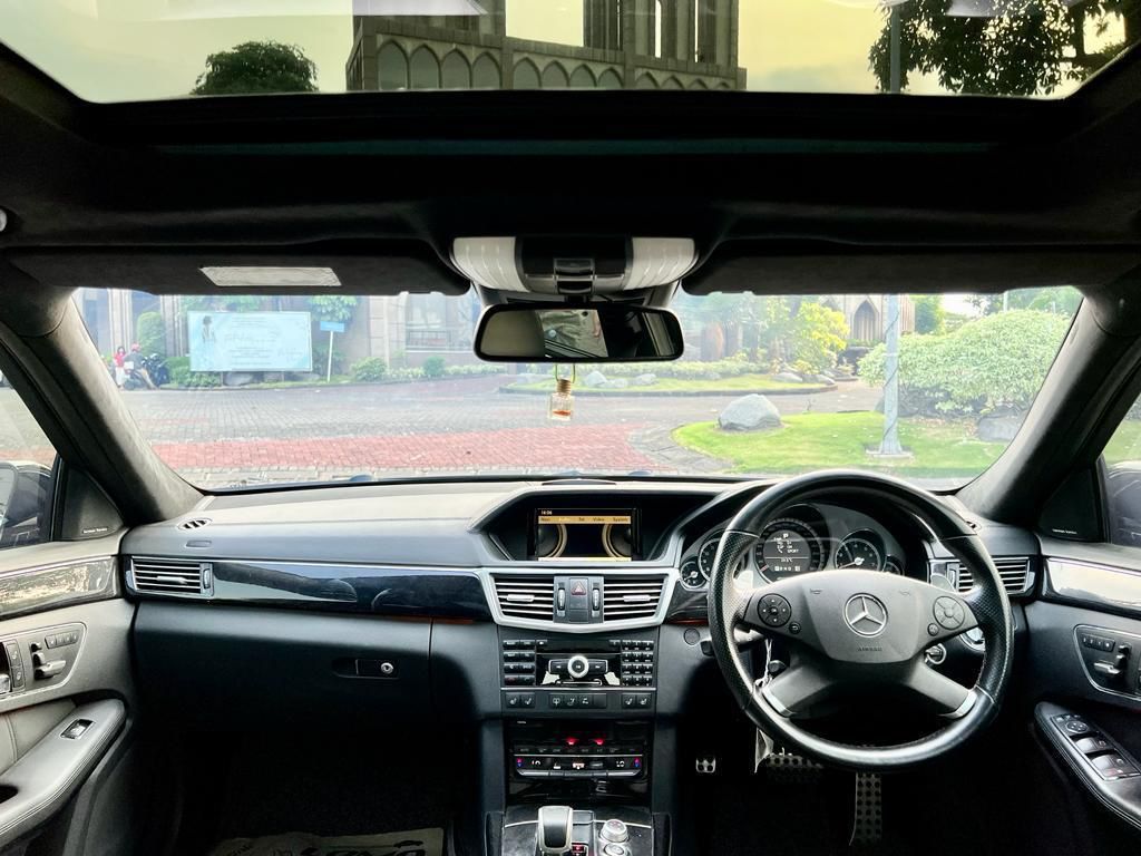 2010 Mercedes Benz E-Class  AMG E 63 S 4MATIC+ 2010 Mercedes Benz E-Class  AMG E 63 S 4MATIC+