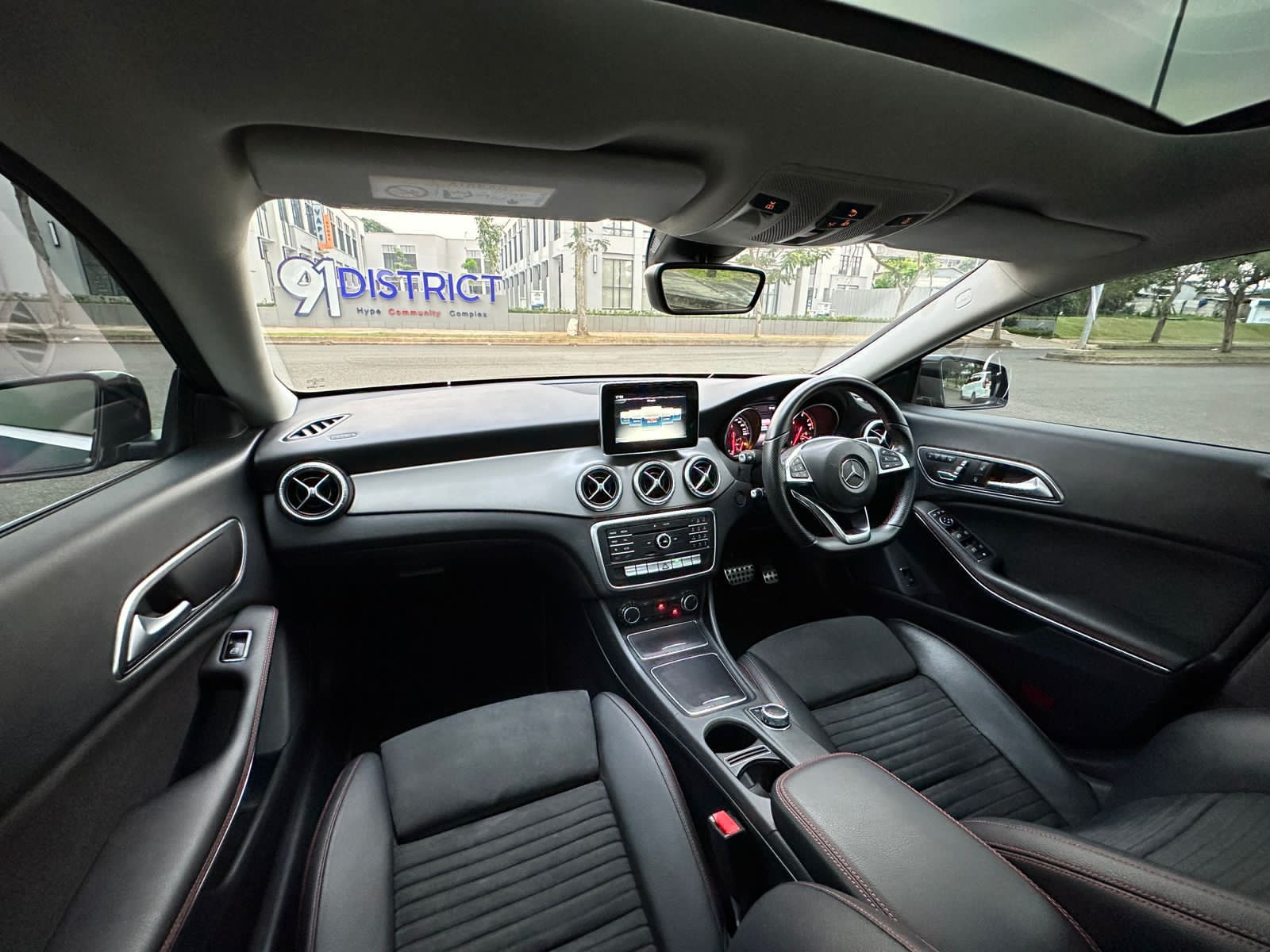 2017 Mercedes Benz CLA-Class  200 AMG Line 2017 Mercedes Benz CLA-Class  200 AMG Line