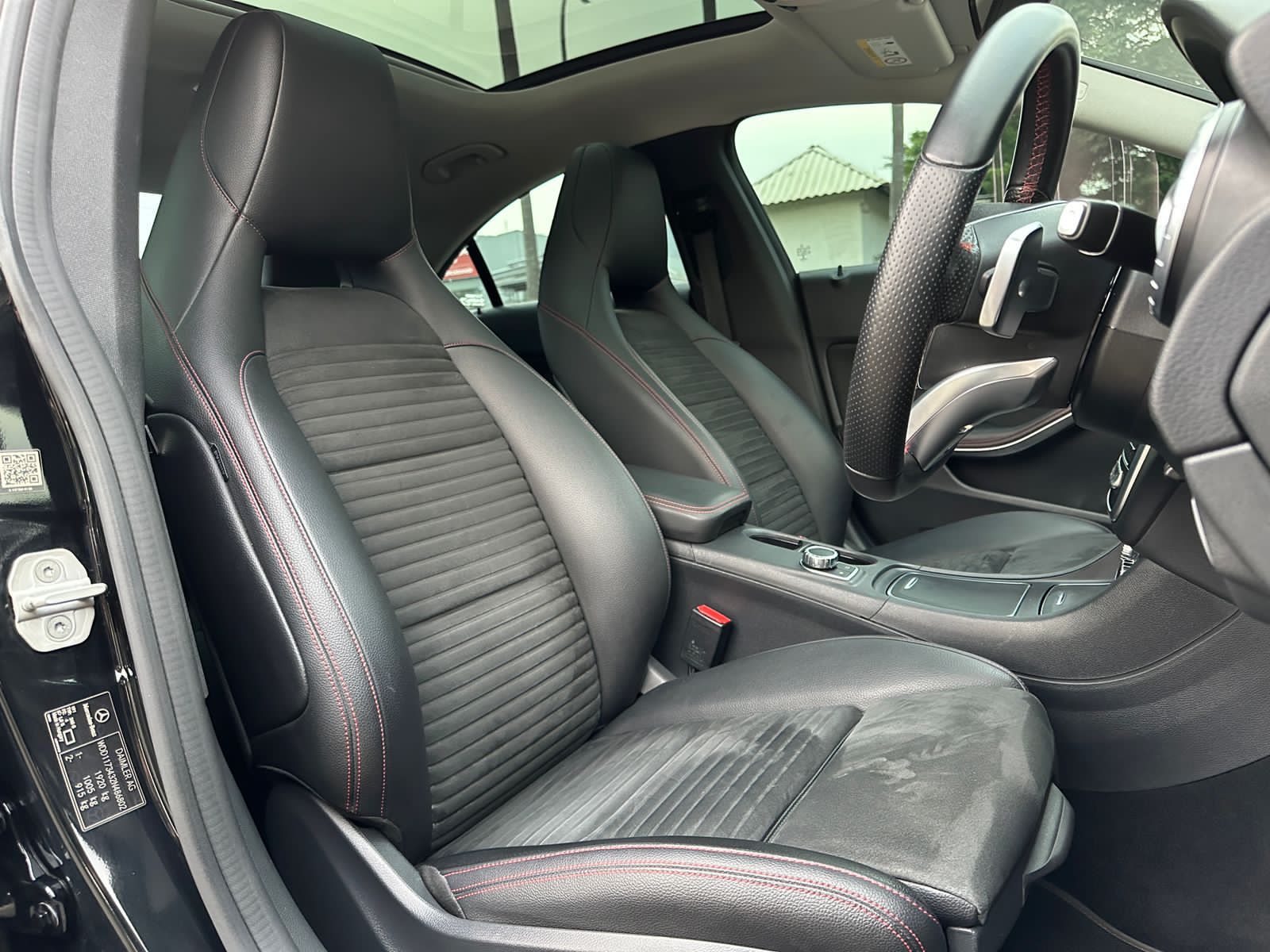 2017 Mercedes Benz CLA-Class  200 AMG Line 2017 Mercedes Benz CLA-Class  200 AMG Line