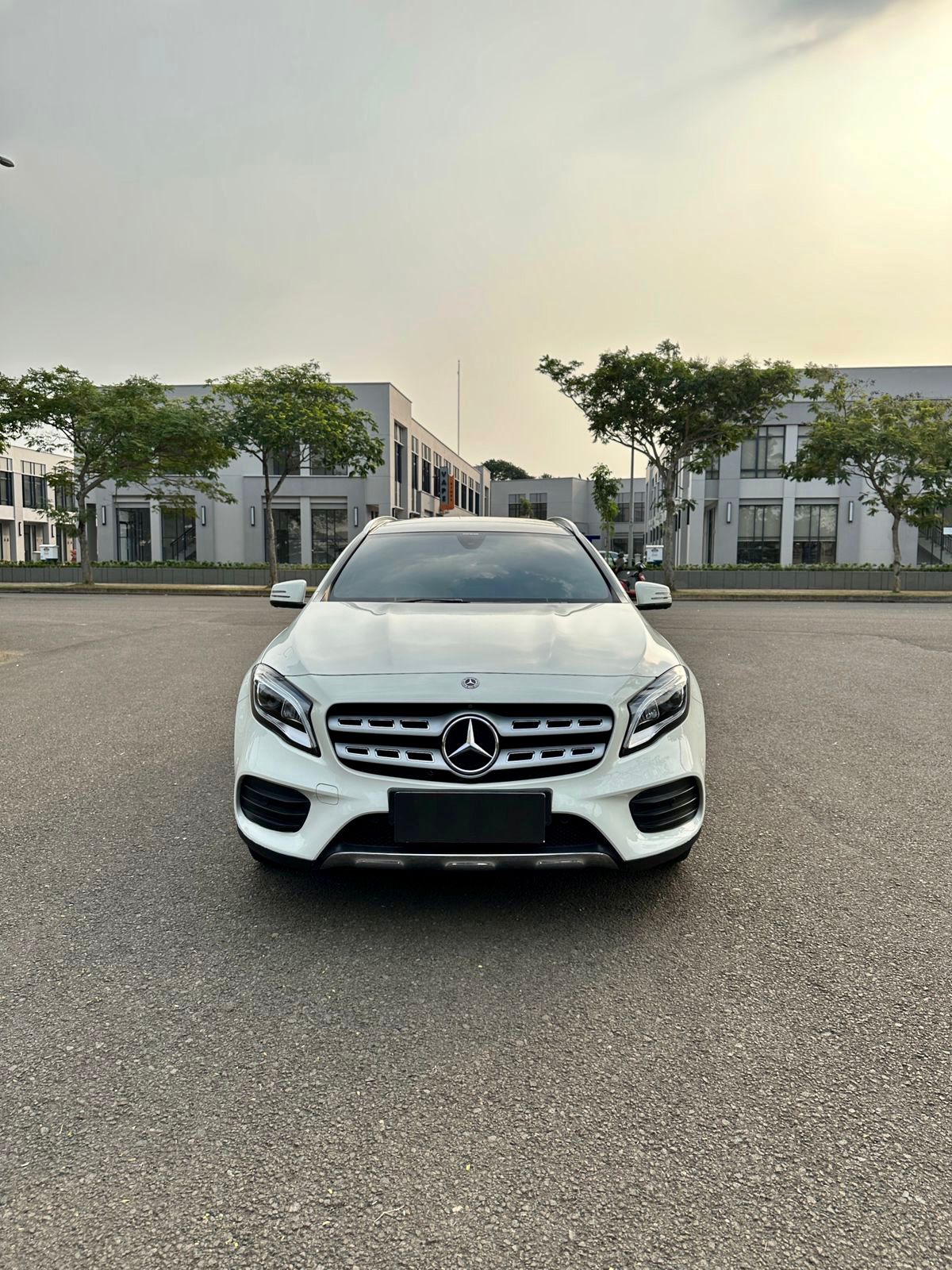 2017 Mercedes Benz GLA 200 AMG Edition 50 Bekas 2017 Mercedes Benz GLA 200 AMG Edition 50 Bekas