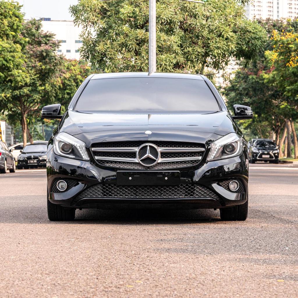 2013 Mercedes Benz A-Class 200 URBAN 2013 Mercedes Benz A-Class 200 URBAN
