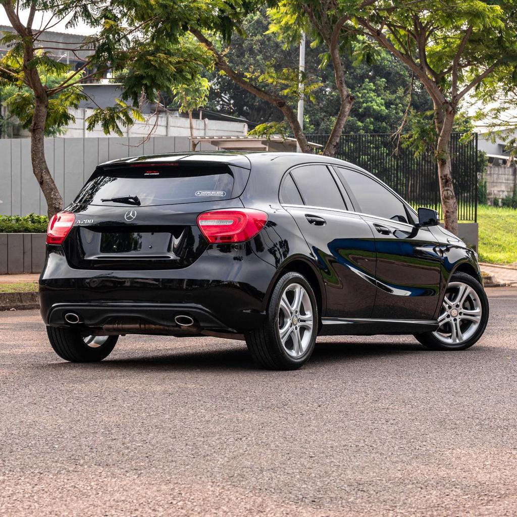 2013 Mercedes Benz A-Class 200 URBAN 2013 Mercedes Benz A-Class 200 URBAN