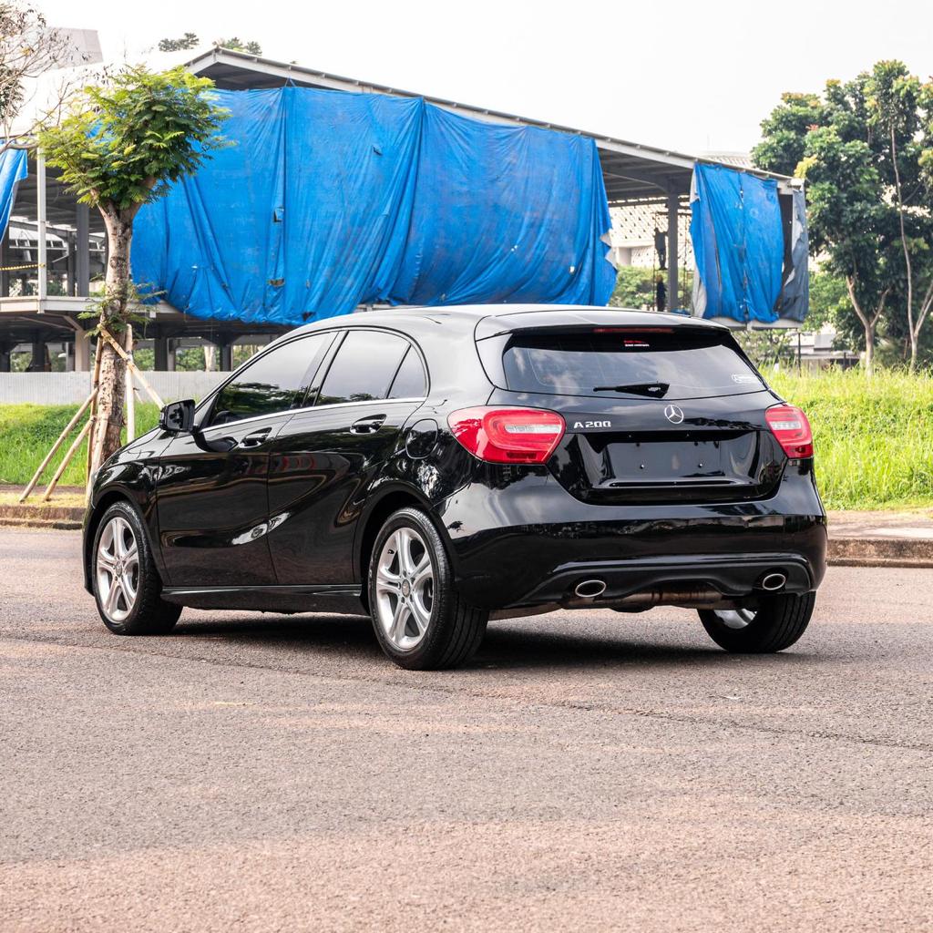 2013 Mercedes Benz A-Class 200 URBAN 2013 Mercedes Benz A-Class 200 URBAN