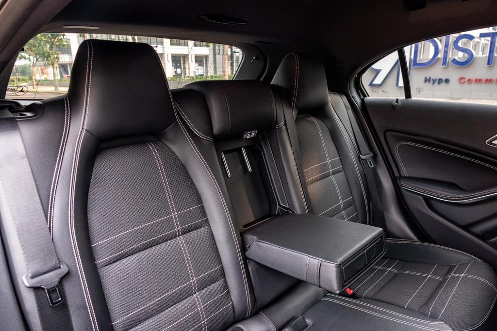 2013 Mercedes Benz A-Class 200 URBAN 2013 Mercedes Benz A-Class 200 URBAN