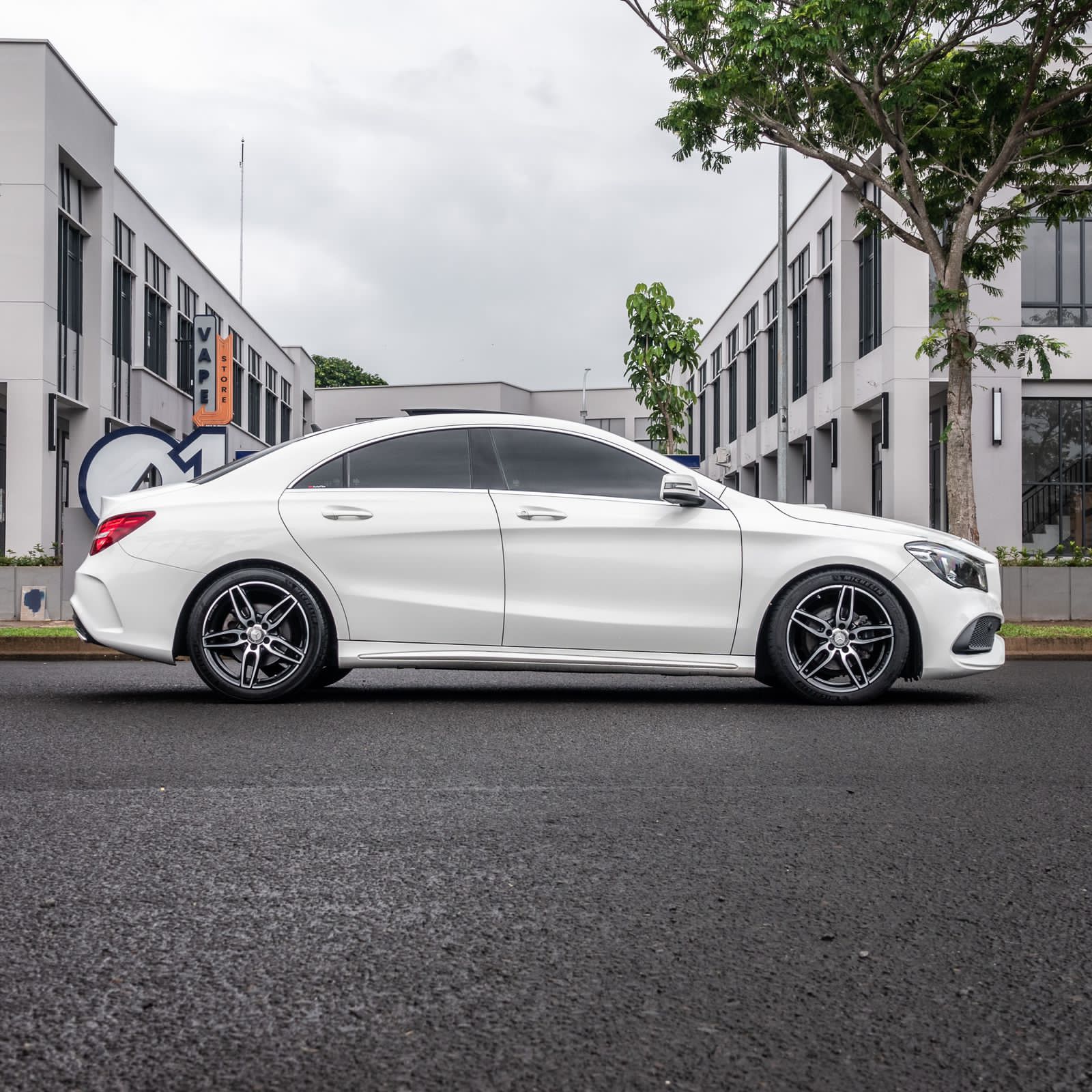 2017 Mercedes Benz CLA-Class  200 AMG Line 2017 Mercedes Benz CLA-Class  200 AMG Line