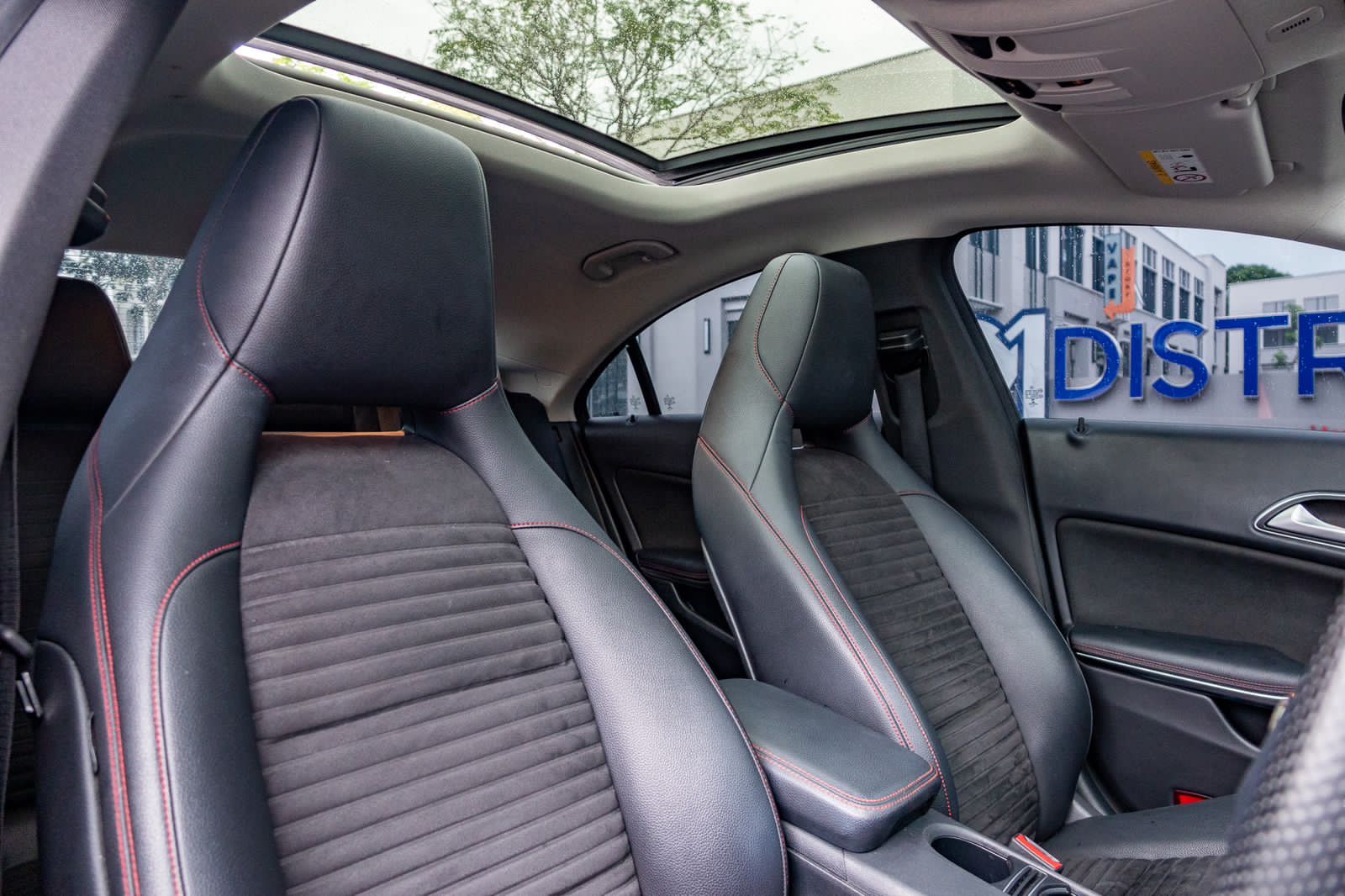 2017 Mercedes Benz CLA-Class  200 AMG Line 2017 Mercedes Benz CLA-Class  200 AMG Line