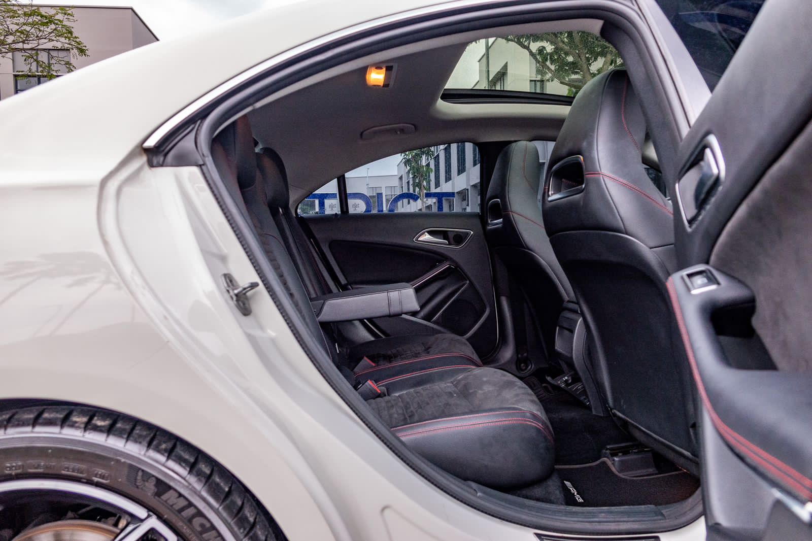 2017 Mercedes Benz CLA-Class  200 AMG Line 2017 Mercedes Benz CLA-Class  200 AMG Line