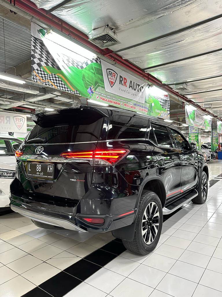 2018 Toyota Fortuner 2.4 VRZ AT 2.4 VRZ AT tua