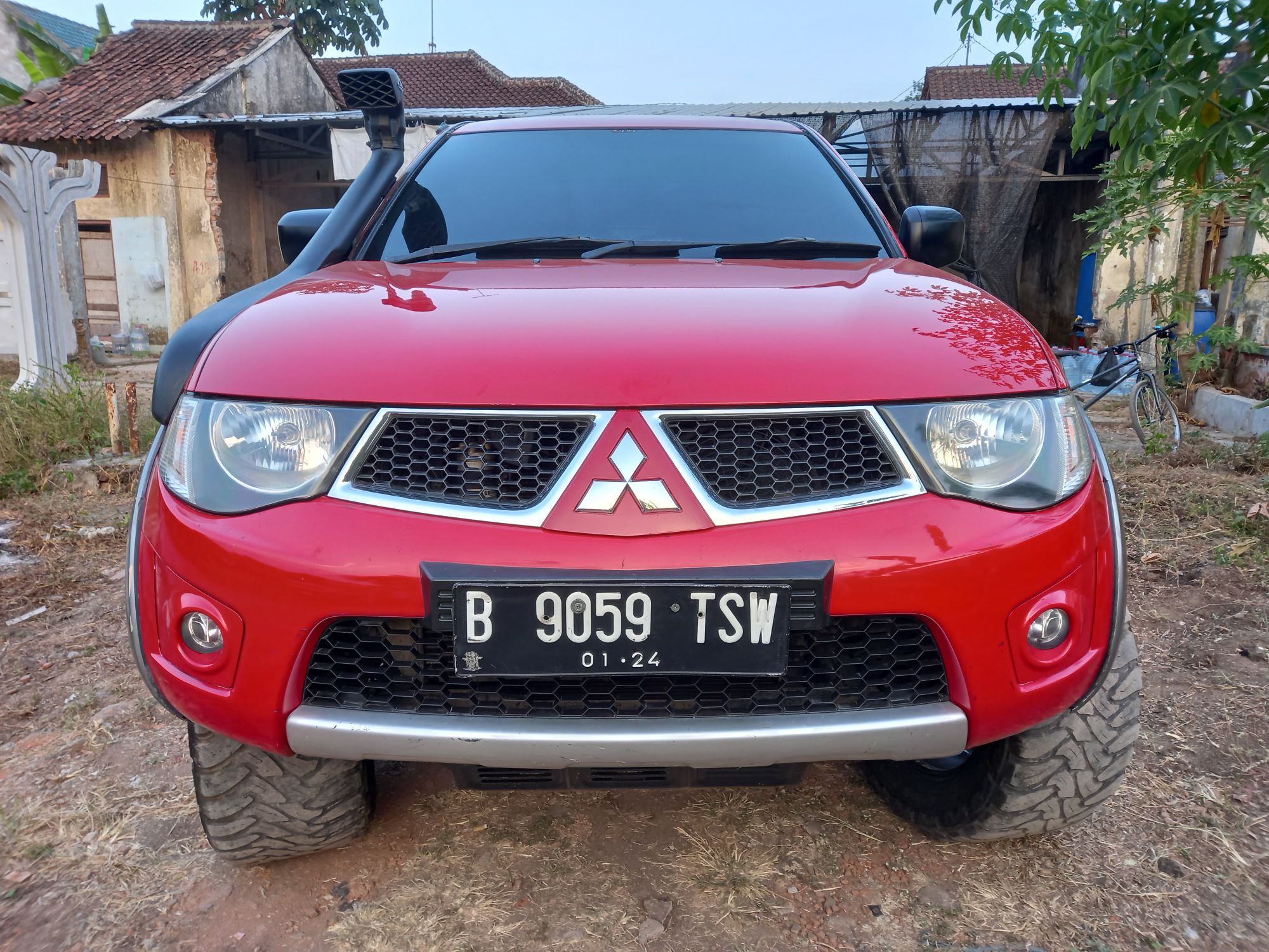 2013 Mitsubishi Strada Triton 2013 Mitsubishi Strada Triton