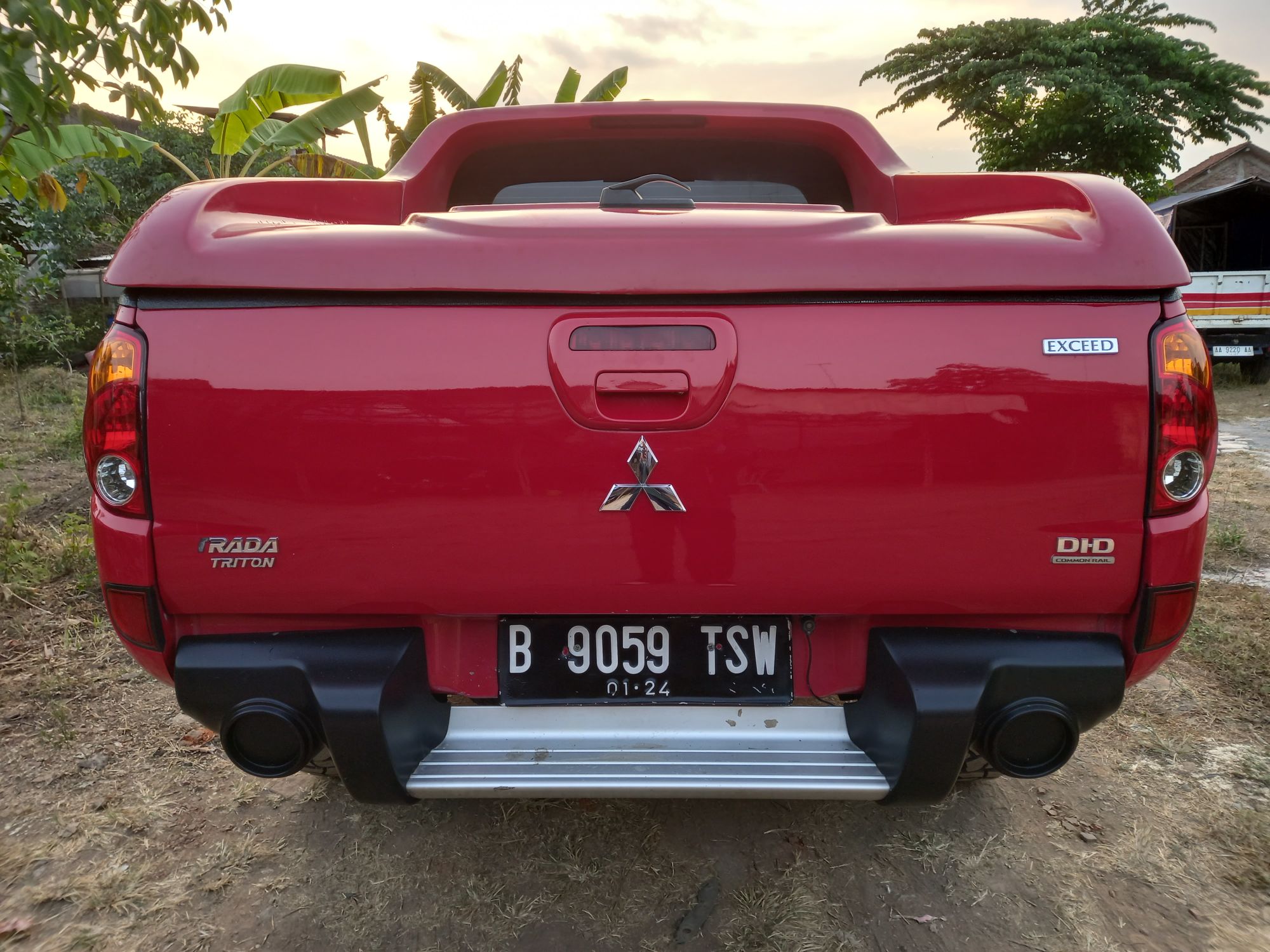 2013 Mitsubishi Strada Triton 2013 Mitsubishi Strada Triton